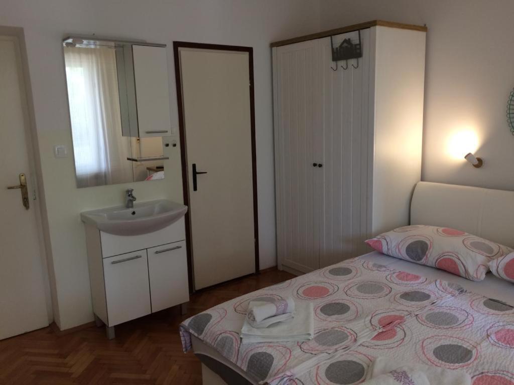 ראב Apartman I Sobe Marijana מראה חיצוני תמונה